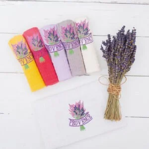 Siuvinėtas Rankšluostukas 40*60 cm Raudonas